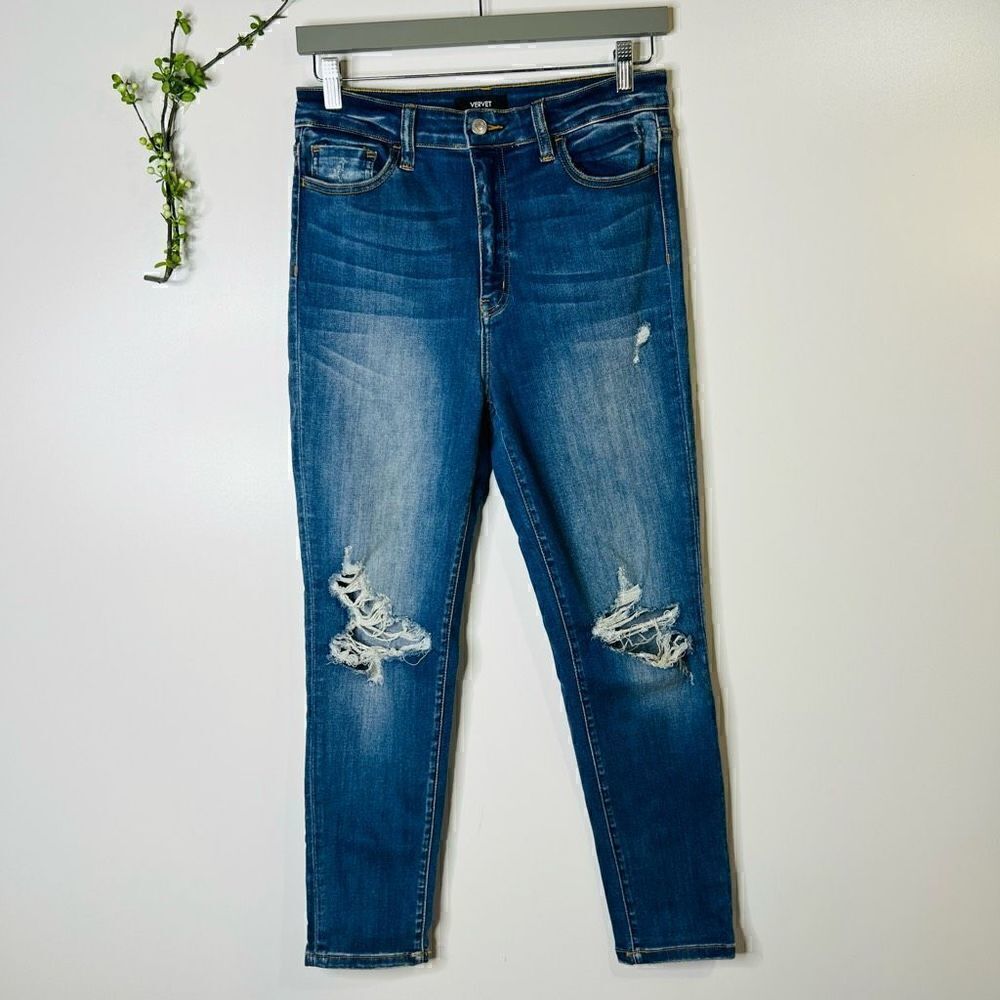 Vervet High Rise Skinny Jeans Distressed